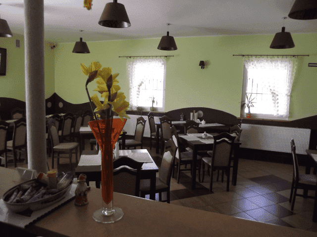 Zajazd u  Jadzi. Bar, restauracja
