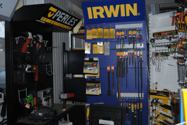 Hurtownia materiałów budowlanych. Krzysztof Horożaniecki