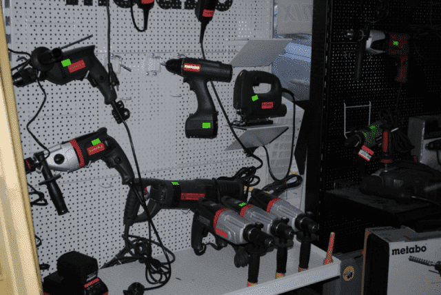 Hurtownia materiałów budowlanych. Krzysztof Horożaniecki