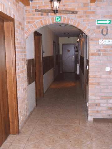 WIESŁAW WIKARSKI USŁUGI TRANSPORTOWO-TOWAROWE AGRO-NOCLEGI