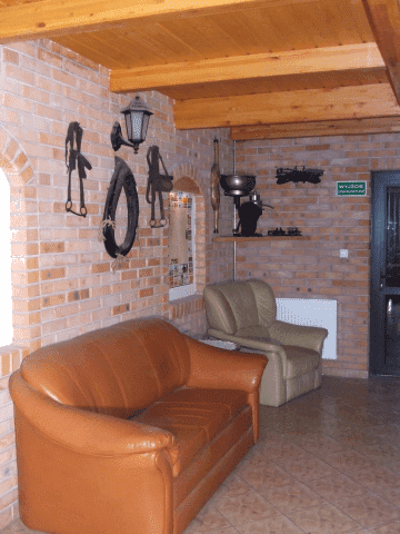 WIESŁAW WIKARSKI USŁUGI TRANSPORTOWO-TOWAROWE AGRO-NOCLEGI