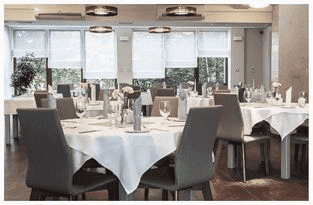 WRÓBLÓWKA Hotel i Restauracja