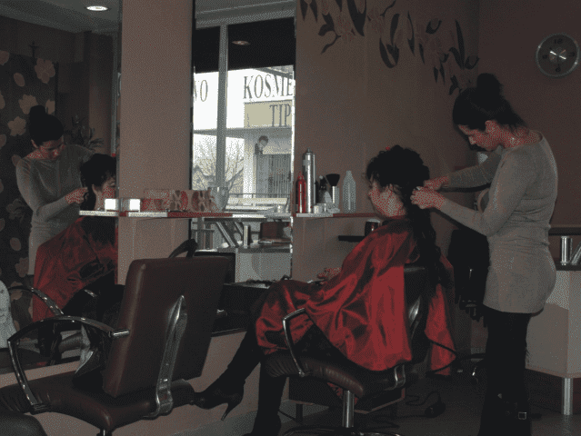 Studio tatuaży,kosmetyka,fryzjerstwo,paznokcie (manicure hybrydowy,tipsy)