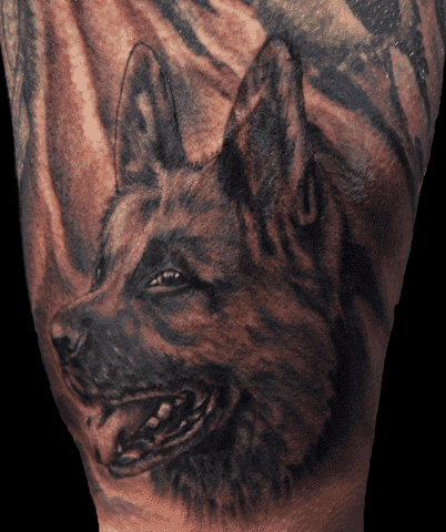 Skandal. Studio tatuażu artystycznego.