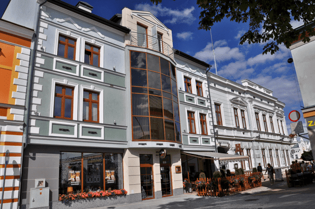 "Stary Kredens" Sp. z o.o. Restauracja