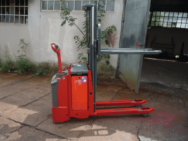   FHU Stakerpol używane wózki widłowe paleciaki elektryczne