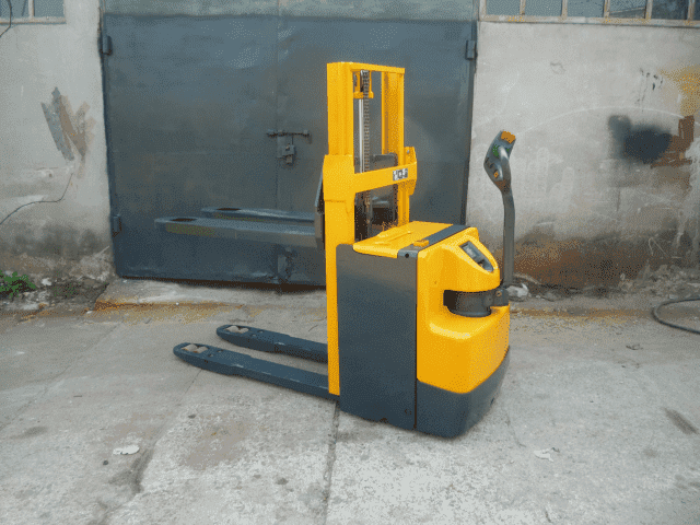   FHU Stakerpol używane wózki widłowe paleciaki elektryczne