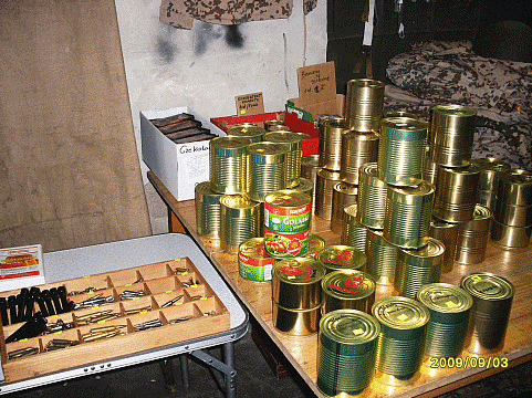 Sklep Militarny. Plucińska Anna