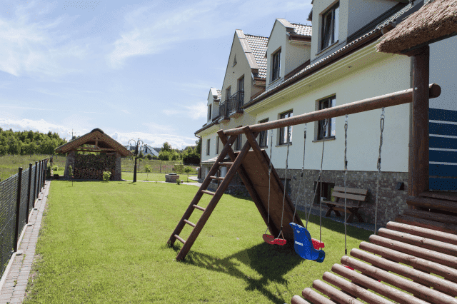 DOM SASINÓWKA. POKOJE GOŚCINNE