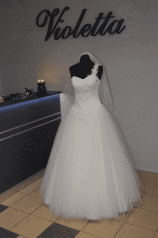 SALON SUKIEN ŚLUBNYCH I WIECZOROWYCH "VIOLETTA" WIOLETA PALKA