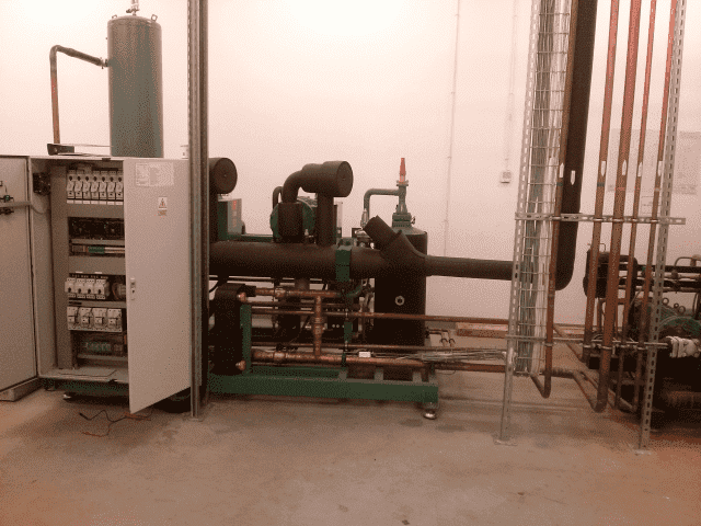     Chłodnictwo, Klimatyzacja, 
Naprawa Maszyn Elektrycznych 
                Piotr Grzechnik
(dawniej RANGIFIER)