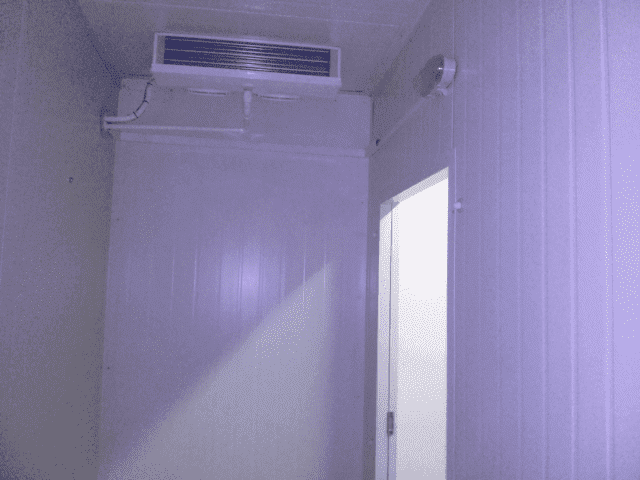     Chłodnictwo, Klimatyzacja, 
Naprawa Maszyn Elektrycznych 
                Piotr Grzechnik
(dawniej RANGIFIER)