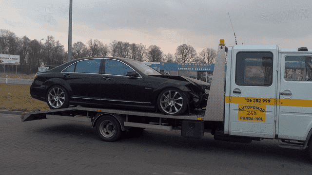 Punda-Hol Autopomoc Wojciech Punda. Całodobowa pomoc drogowa, holowanie pojazdów, autoholowanie