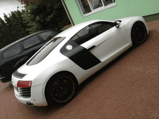 PRZYCIEMNIANIE SZYB I ZMIANA KOLORU AUTA