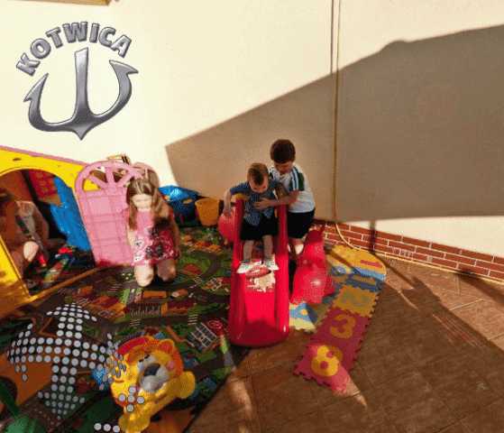 Restauracja i Prnsjonat "KOTWICA" 