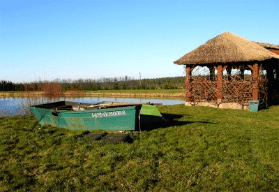 Pensjonacik IZA Kazimierz Błaszyński Ośrodek Szkoleniowo Wypoczynkowy Łopkajny
