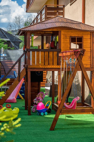 Dom Wczasowy "STOKROTKA"