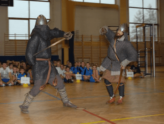 Białogród-osada warowna z Xw.