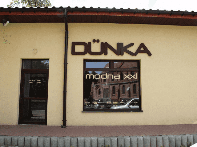 DUNKA