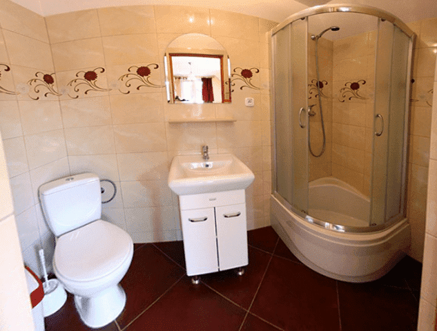 Mieszkania samodzielne oraz pokoje  w domu jednorodzinnym