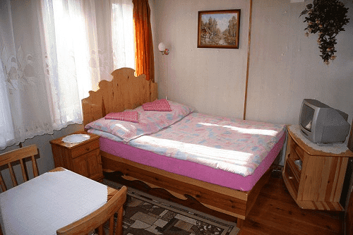 POKOJE GOŚCINNE "LULU"