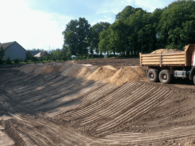 P.H.U. DĄBEK ŁUKASZ USŁUGI KOPARKO-ŁADOWARKĄ
RZESZÓW, ŁAŃCUT