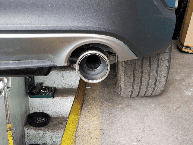 KADEX Tłumiki.Regeneracja katalizatorów i filtrów DPF FAP. Sprzedaż i naprawa ukł. wydechowych. Haki holownicze