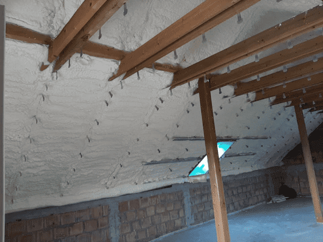 Izotech Dariusz Dutkiewicz