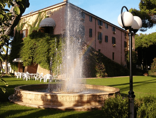 BIURO PODRÓŻY IWTRAVEL IWONA MACHERA