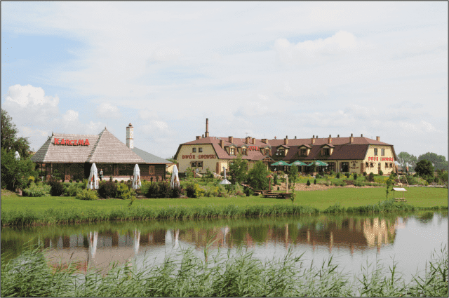 Hotel-Restauracja Dwór Lwowski ***