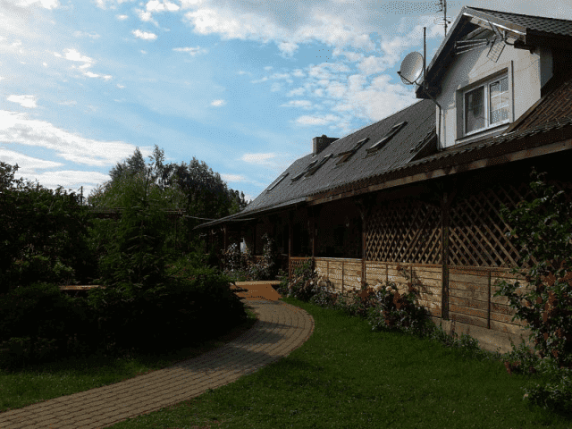 ZBYSZYŃSKA ANNA "GOSPODA POD KASZTANEM"