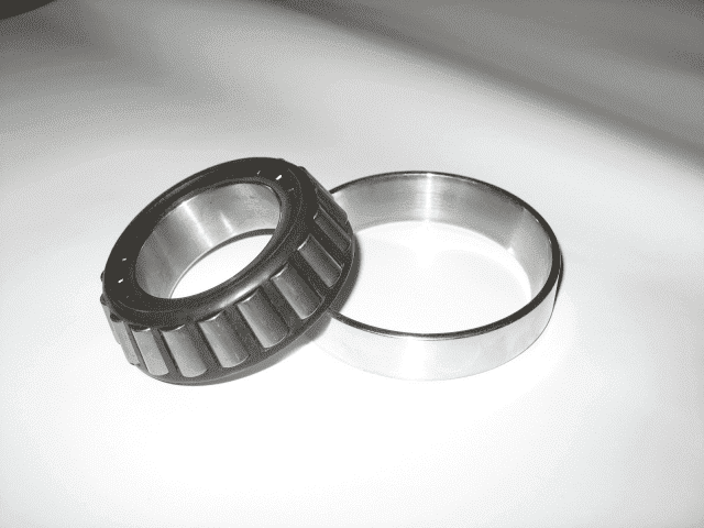 Elektromechanika Napędów Elektrycznych 
Kazimierz Żabowski