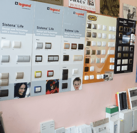 "Elektro"-system Ekiel Stanisław
Hurtownia artykułów "Elektro-hurt" Teresa Ekiel