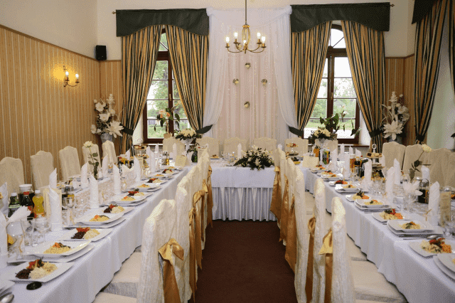 Restauracja DWOREK MIKOŁAJ