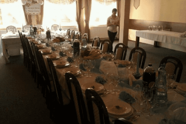 BAR Z RESTAURACJĄ "DELICIOUS" MONIKA BOJANOWSKA. NOCLEGI ŚWIEDZIEBNA.