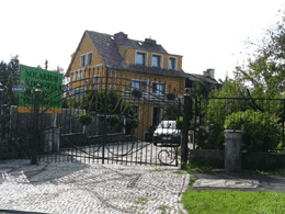 "Dana" Noclegi / Gabinet Odnowy Biologicznej "Exclusive"