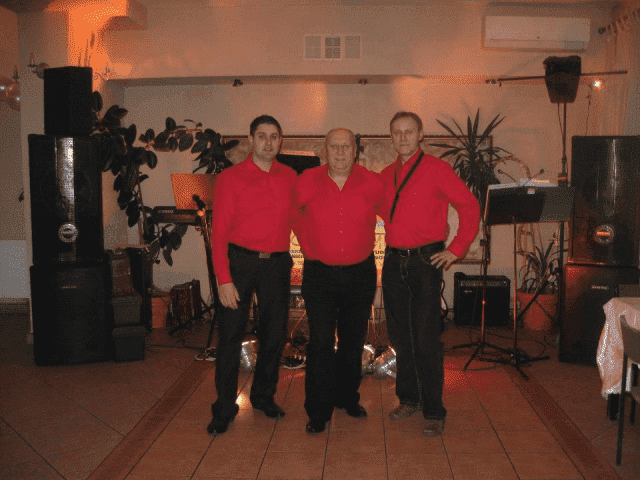 ZESPÓŁ MUZYCZNY "CYKLAMEN"