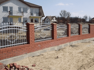 Brambusz Płoty, Bramy Kute i Drewniane Michał Buszka