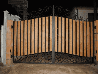 Brambusz Płoty, Bramy Kute i Drewniane Michał Buszka