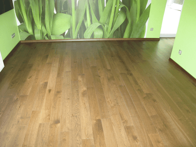 Barlinek. Autoryzowany salon sprzedaży
PODŁOGI - DRZWI