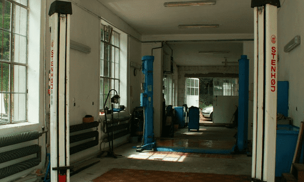 SPÓŁDZIELNIA PRACY MECHNIKÓW SAMOCHODOWYCH "AUTO-REMONT"