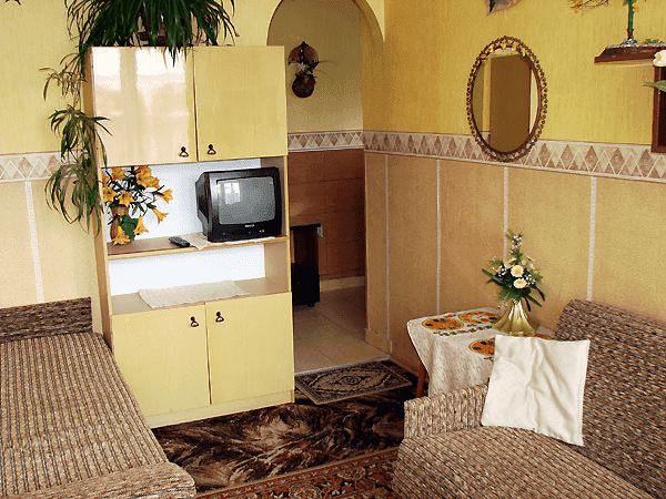 DOM W KRYNICY MORSKIEJ
Anna Korzeń