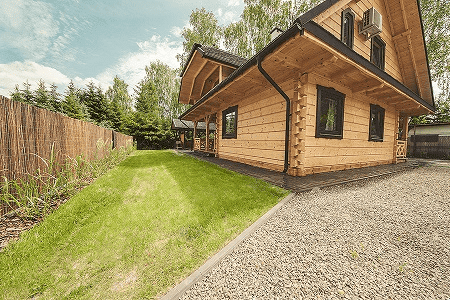 Chata Świerkowa w Okunince