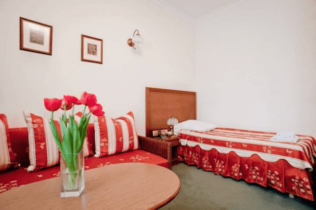 Hotel i Restauracja Pod Złotą Różą