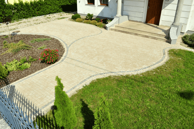 KOPBUD Usługi bukarskie , brukarstwo , rozbiórka, wynajem koparek