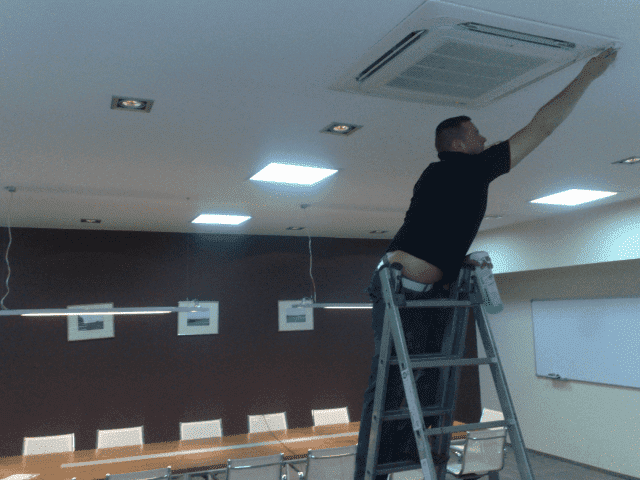 Jasiński Wiesław Chłodnictwo, Usługi, Handel