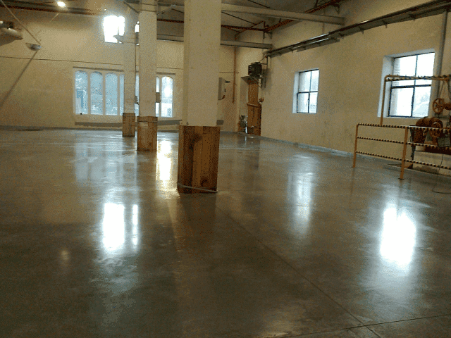 	POSADZKI MASZYNOWE SZYMON MAĆKOWIAK