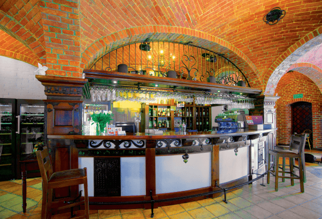 HOTEL NOWODWORSKI SPÓŁKA Z OGRANICZONĄ ODPOWIEDZIALNOŚCIĄ