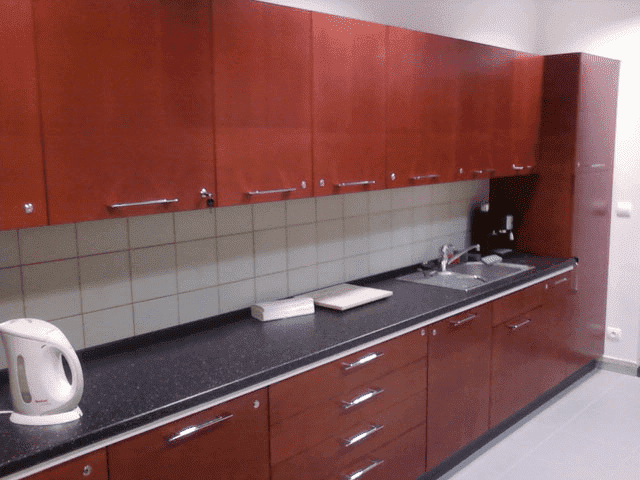 PRZEDSIĘBIORSTWO PRODUKCYJNO-HANDLOWO-USŁUGOWE "MEBLUX" Robert Damps