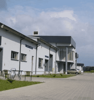 Bewa. Okręgowa stacja kontroli pojazdów, mechanika, lakiernia